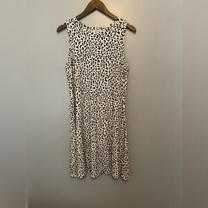 Loft Leopard Print Shift Dress Sleeveless round neckline Size Large Summer dress
